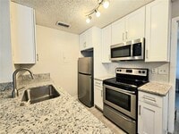 Building Photo - 2569 Grassy Point Dr