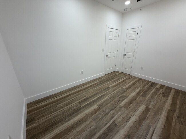 Building Photo - 36 Bidwell Ave