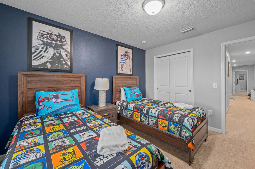 Building Photo - 5552 Misty Oak Cir