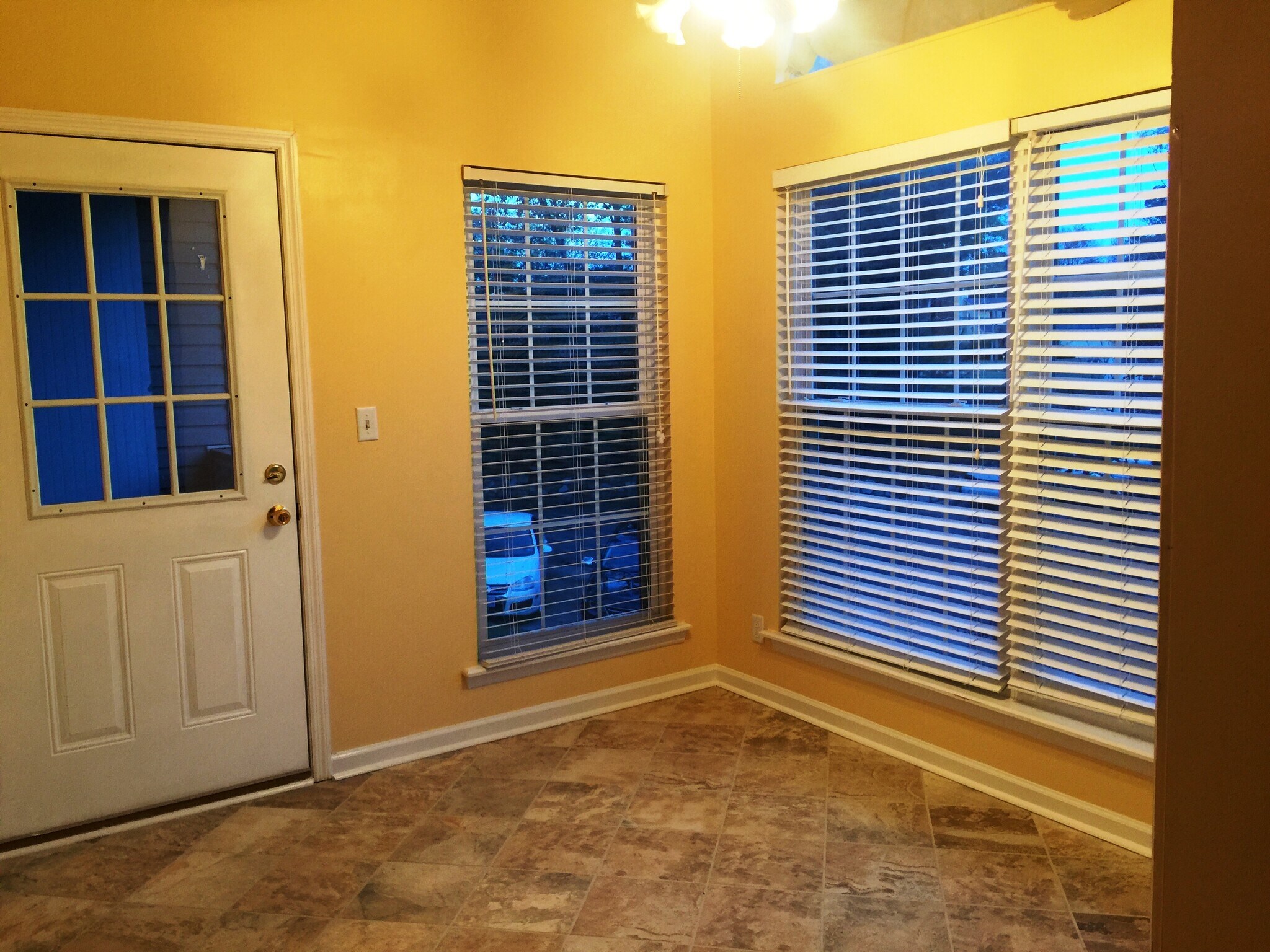Building Photo - 1057 Stones Throw Dr NW