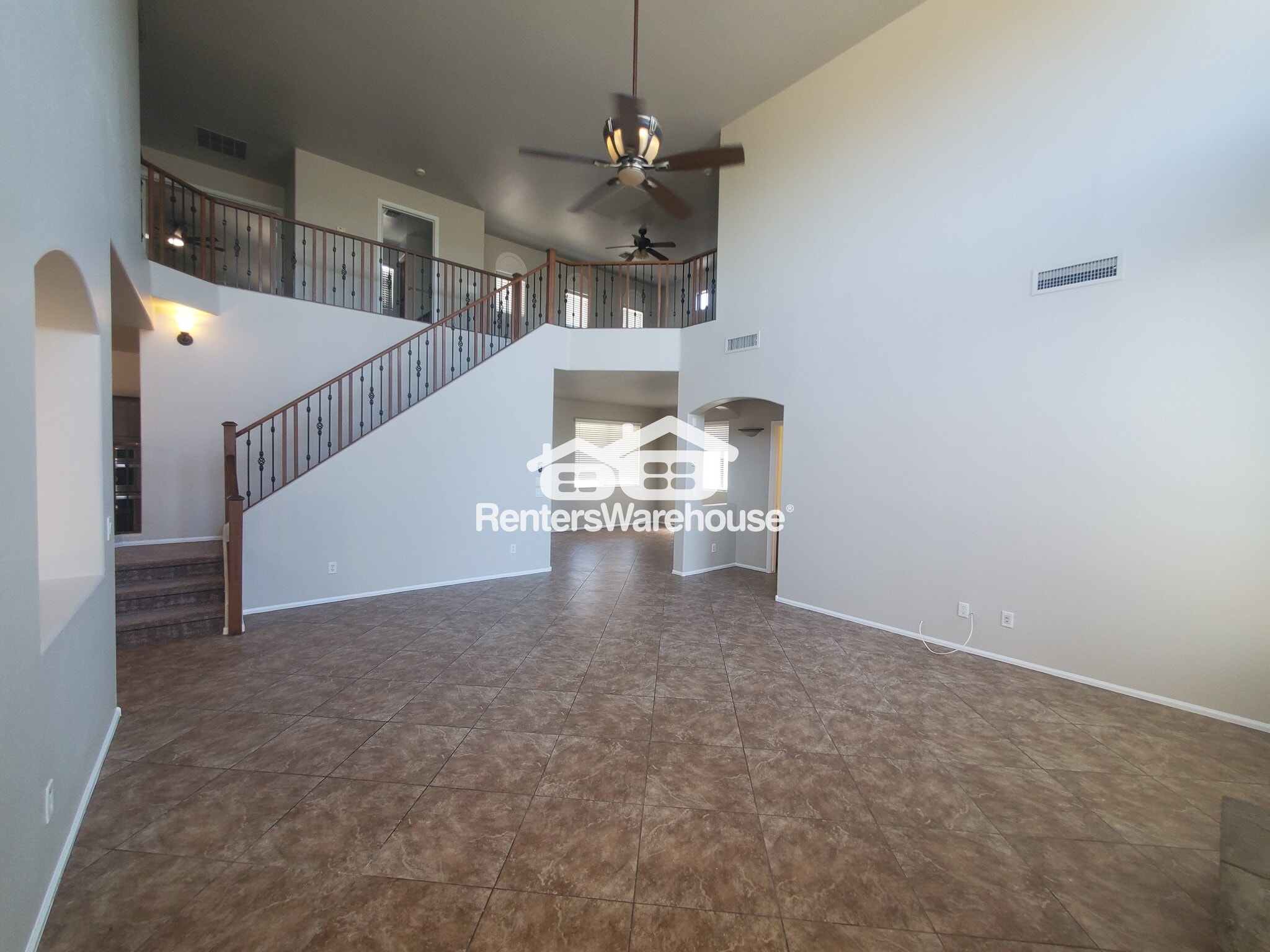 Building Photo - 38128 N Beverly Ave