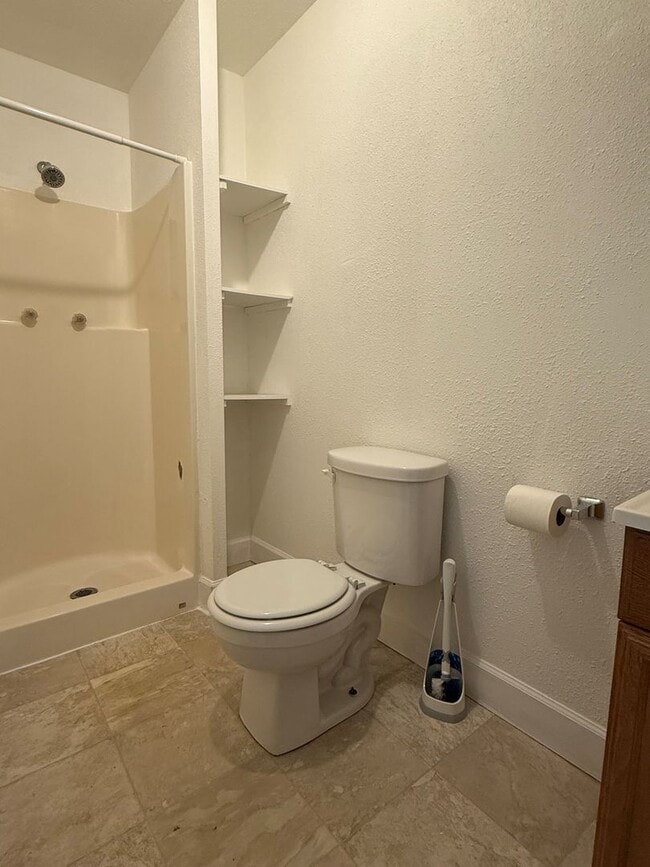 Building Photo - Now renting 1 bedroom cute home , to view ...
