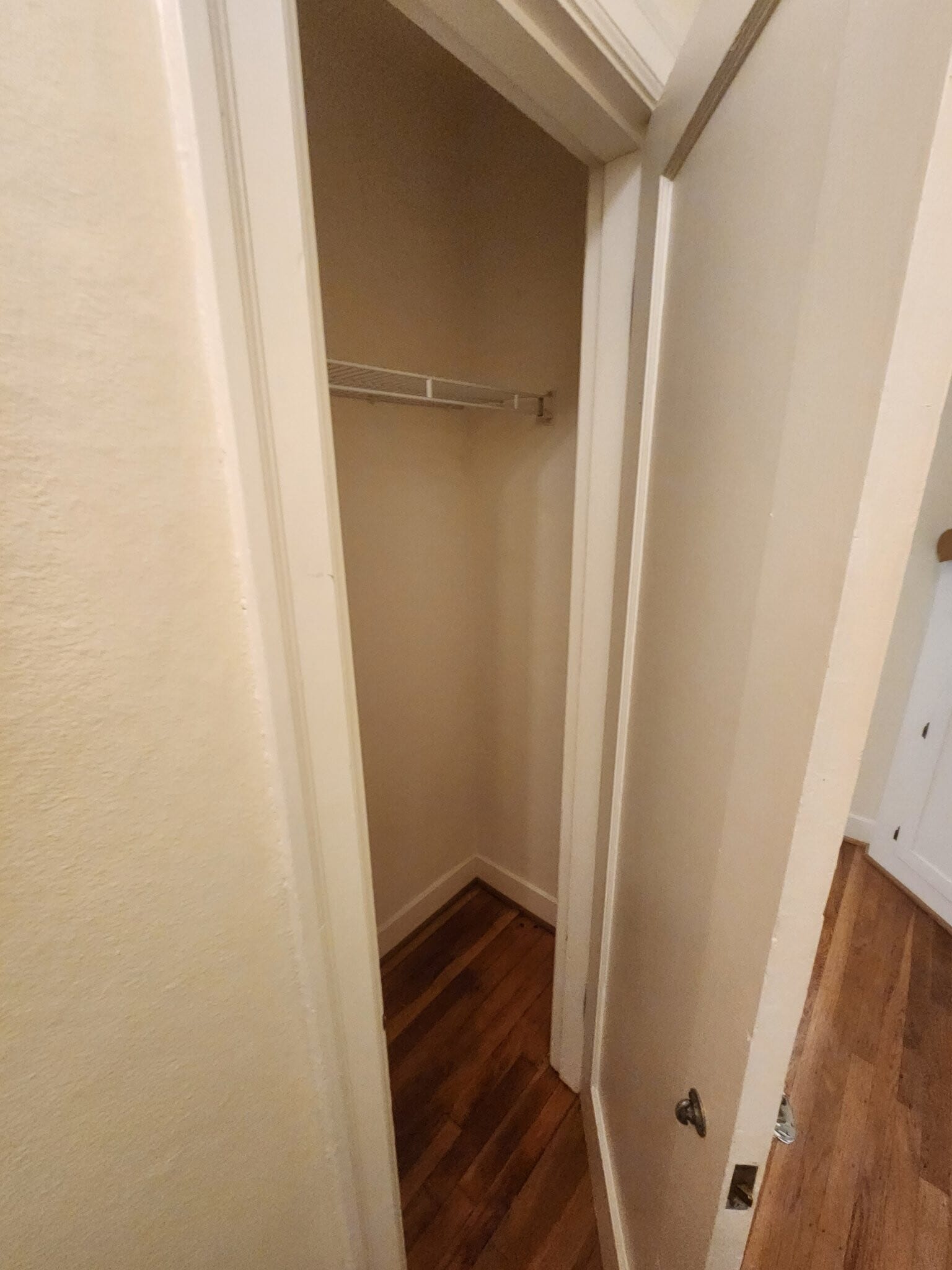 Building Photo - 2317 10th Ave E