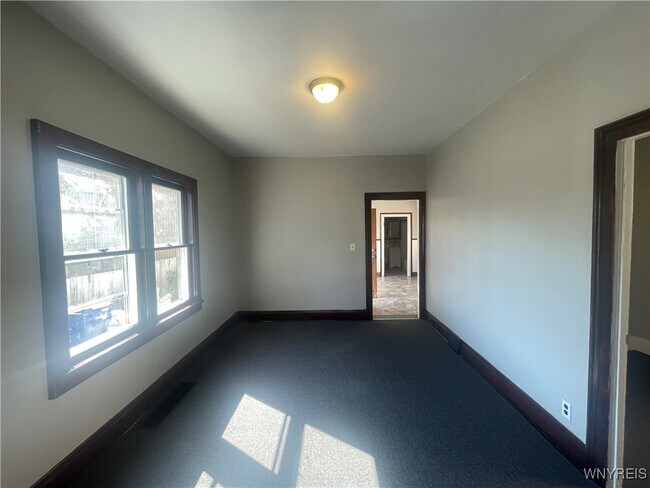 Building Photo - 202 N Ogden St