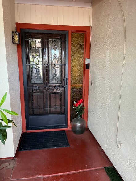 Building Photo - 53 W Calle del Lago