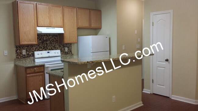 Kitchen - 2815 Windsor Forrest Ct