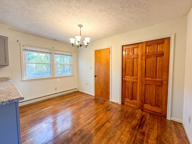 Building Photo - 3Bed/1.5bath Troy VA Rental