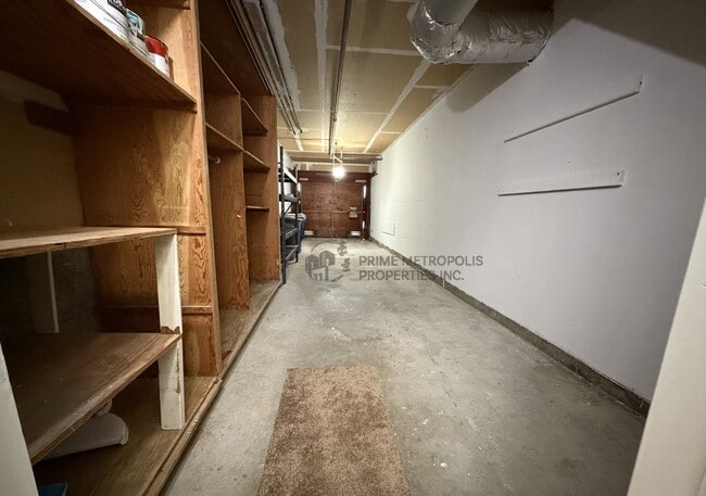 Building Photo - 3830 Fairfax Way