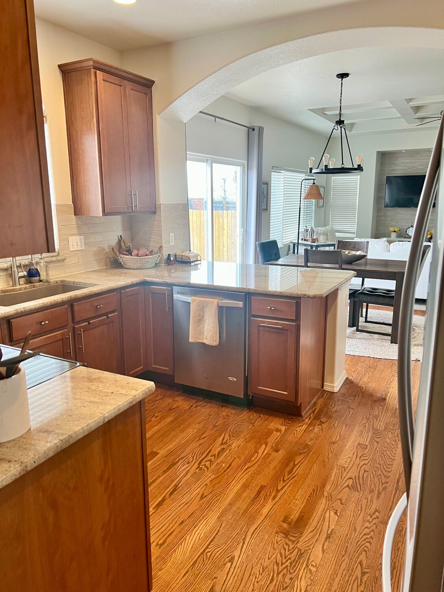 Building Photo - 6683 Silverwind Cir