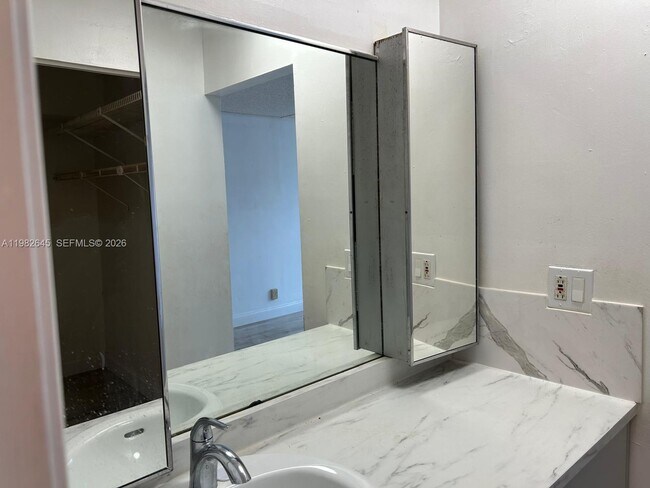 Building Photo - 3751 Environ Blvd