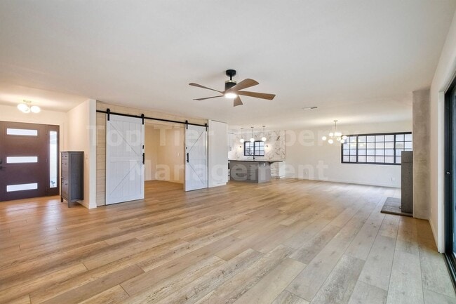 Building Photo - ***Completely Remodeled 3 bed+ Bonus Room,...