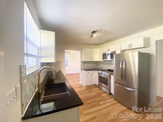 Building Photo - 1817 Rush Wind Dr