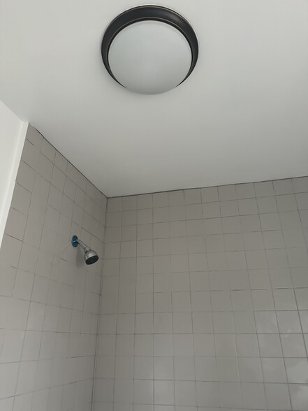 Building Photo - 56 Dobbs Ferry Rd