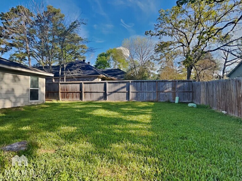 Building Photo - 234 Hartford Ln