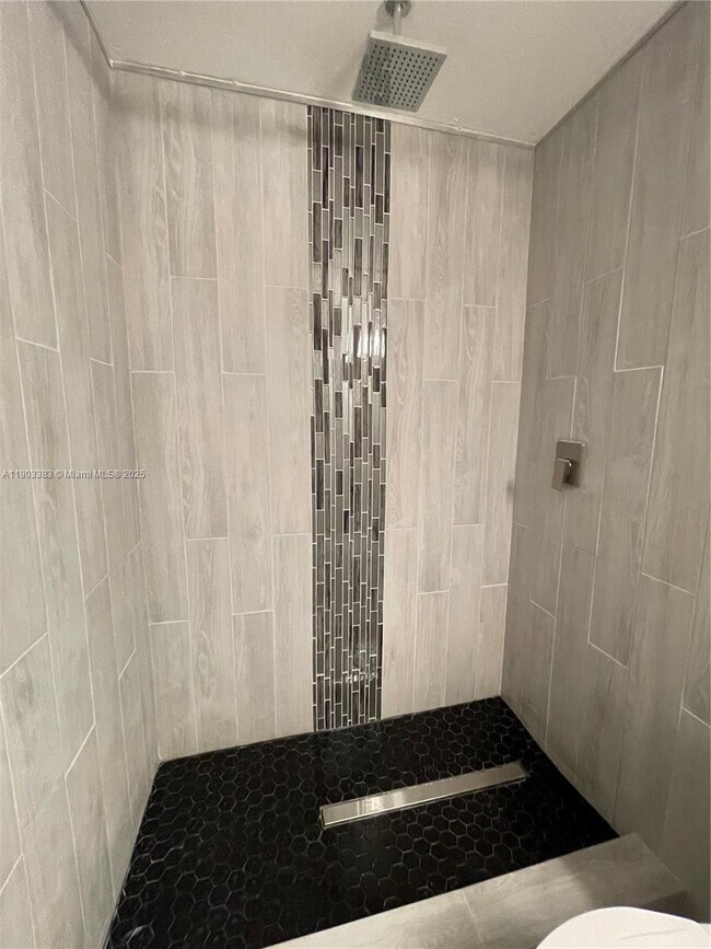 Building Photo - 3429 NW 44th St