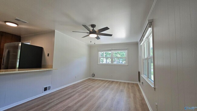Building Photo - 3725 Broadmor Rd NW