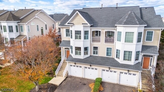 Building Photo - 43 S Shore Dr