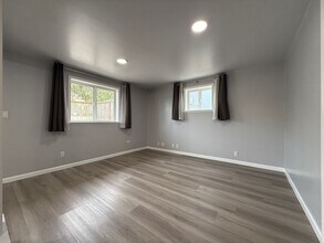 Building Photo - 69 Montclair Ave