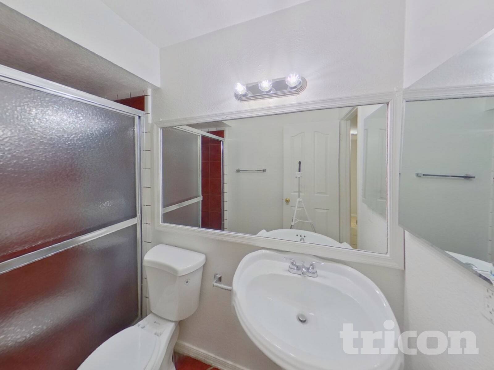 Building Photo - 4055 W Desert Cove Ave