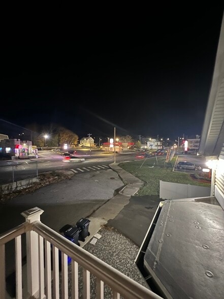 View/ Parking - 12 Selkirk St