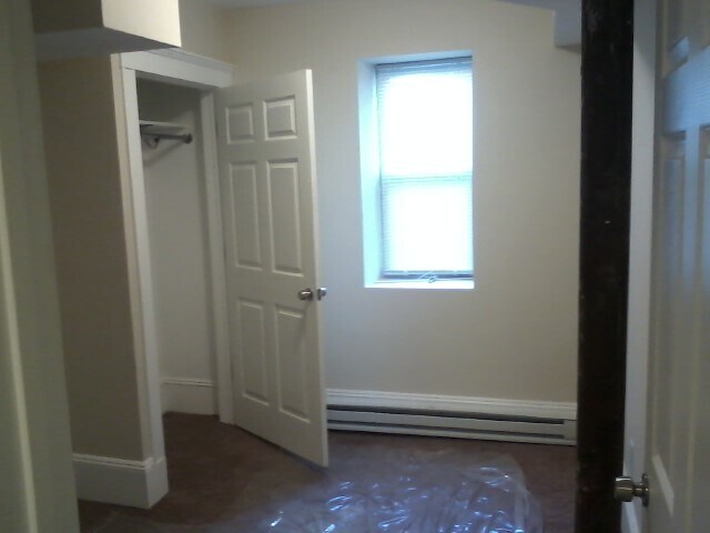 Building Photo - 131 Park Dr