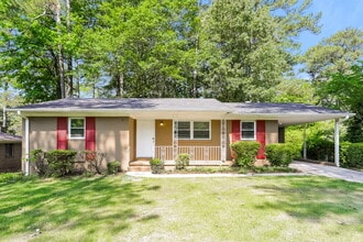 Building Photo - 1108 Sherwood Forest Dr