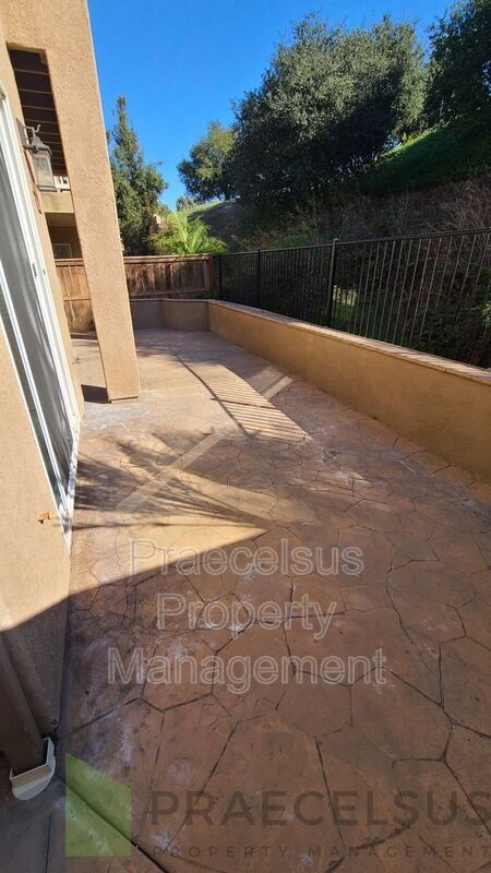Building Photo - 4205 Tierra Bonita