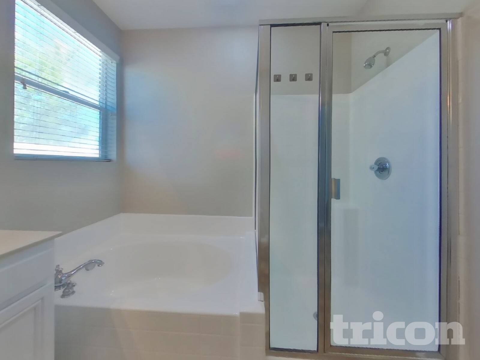 Building Photo - 29810 Cottonwood Cove