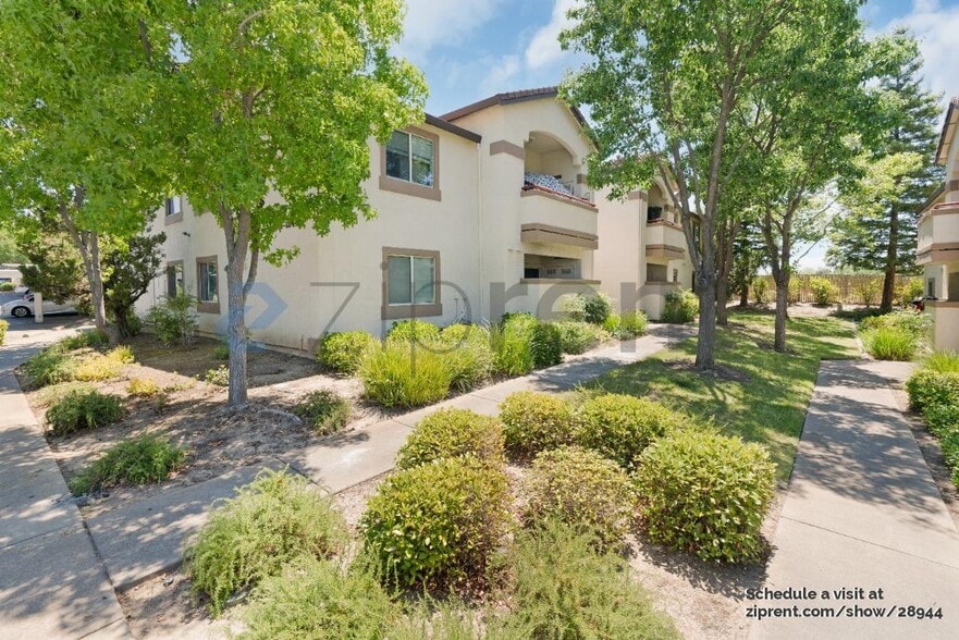 Primary Photo - 8020 Walerga Rd