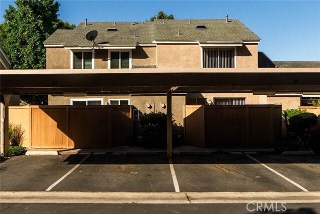 Building Photo - 24 Elderglen