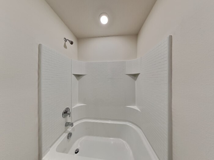 Building Photo - 112 Banjo Trl