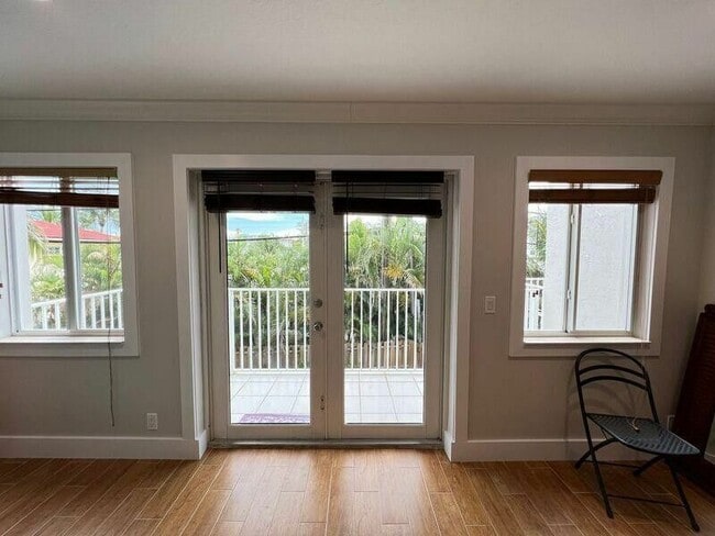 Building Photo - 4216 Sea Grape Dr