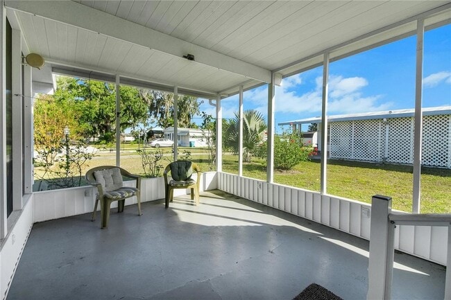 Building Photo - 5229 Hartford Ln