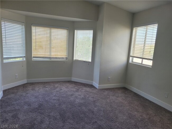 Building Photo - 8428 Oyster Dr