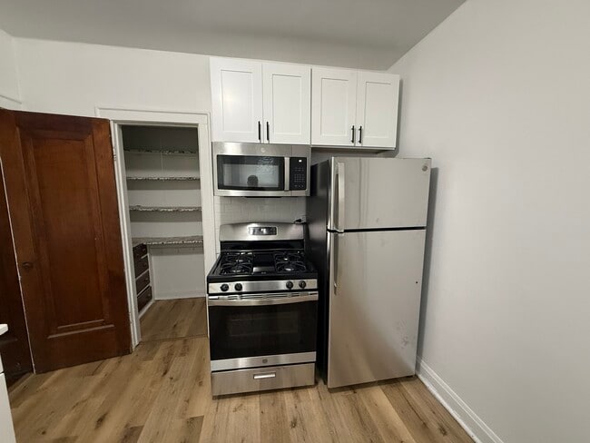 Building Photo - 3150 S Harlem Ave