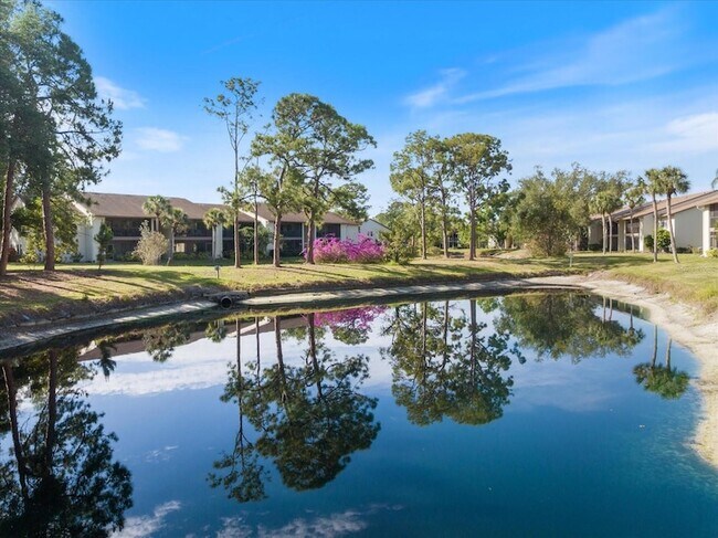 Building Photo - 772 Bird Bay Dr N