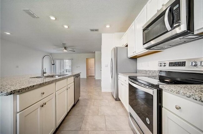 Building Photo - 9133 Mellow Coral St