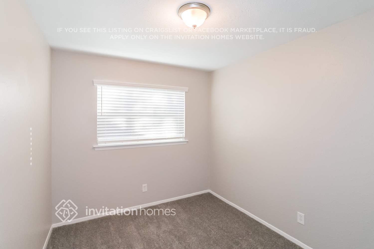 Building Photo - 807 Grassy Glen Dr