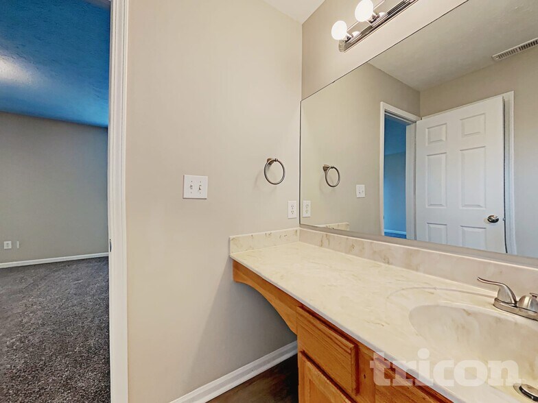 Building Photo - 11341 Prairie Fire Dr