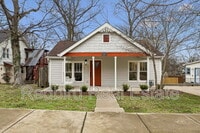 Building Photo - 611 S 12th St