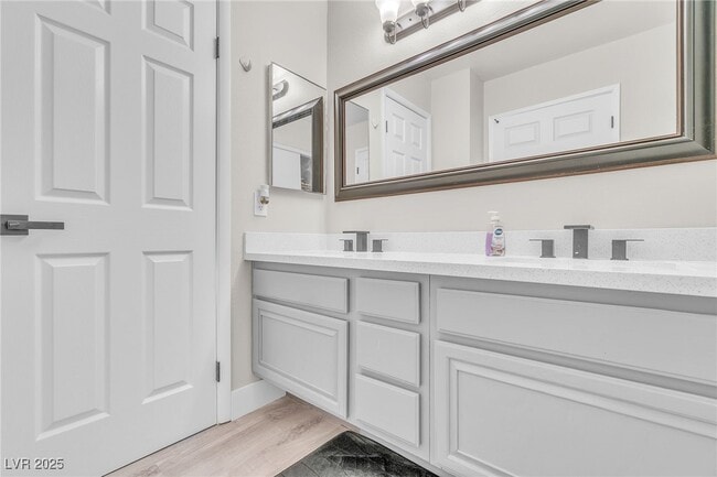 Building Photo - 2312 Fairbourne Way