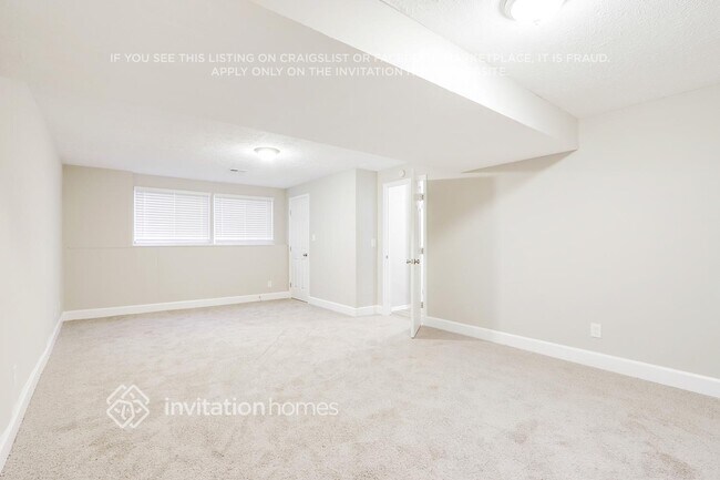 Building Photo - 5369 Olde St