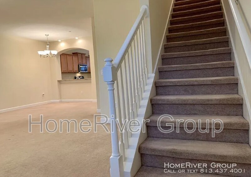 Building Photo - 10144 Arbor Run Dr