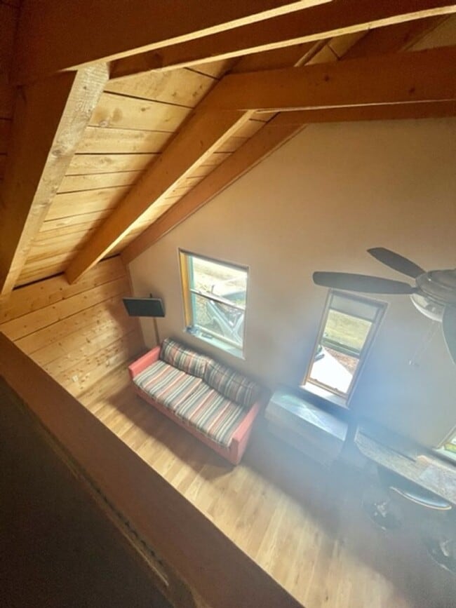 Building Photo - 1BD Loft in the Heart of Downtown Pagosa Springs
