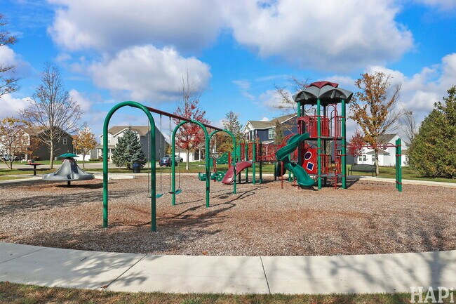 Building Photo - 2029 Magnolia Ln