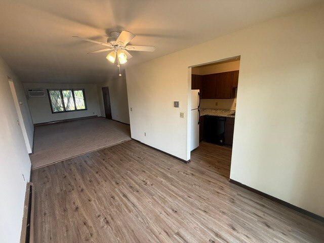 Building Photo - 2373 Chalet Gardens Rd