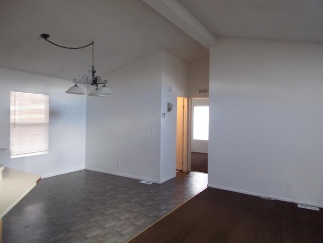 Building Photo - 21782 Wisteria St