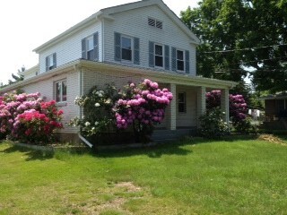 Primary Photo - 12 Hans Ave