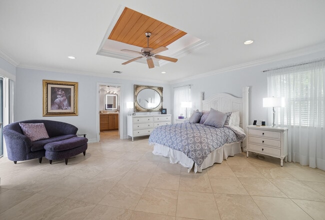 Building Photo - 1050 Gulfstream Way