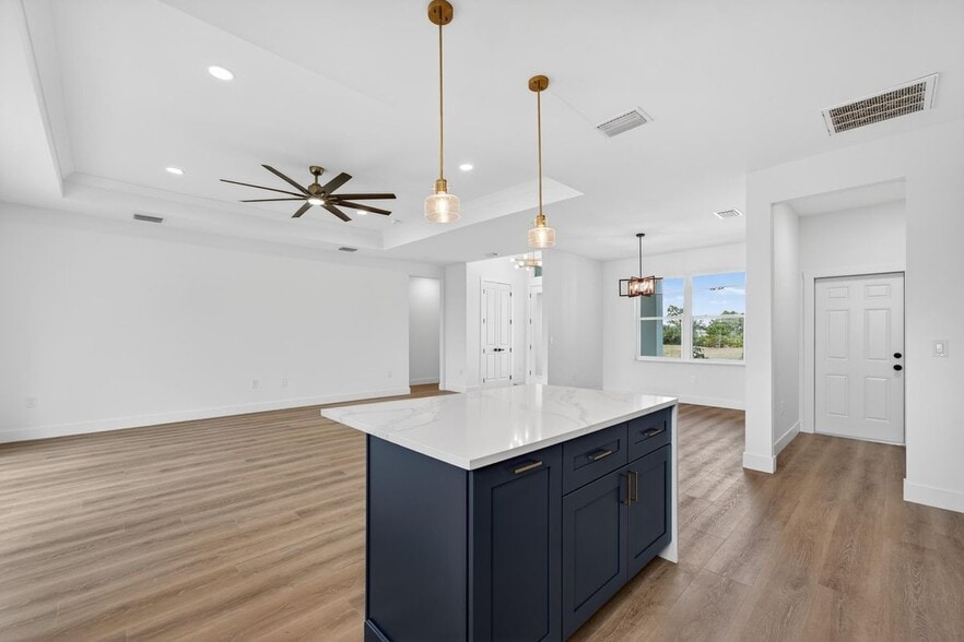 Building Photo - 14242 Ingraham Blvd